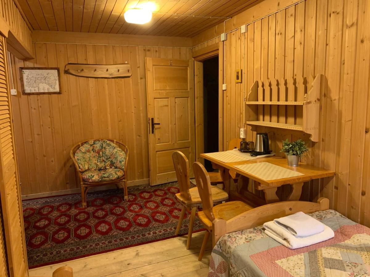 Wynajem Pokoi-Willa Pod Smrekami Zakopane Bagian luar foto